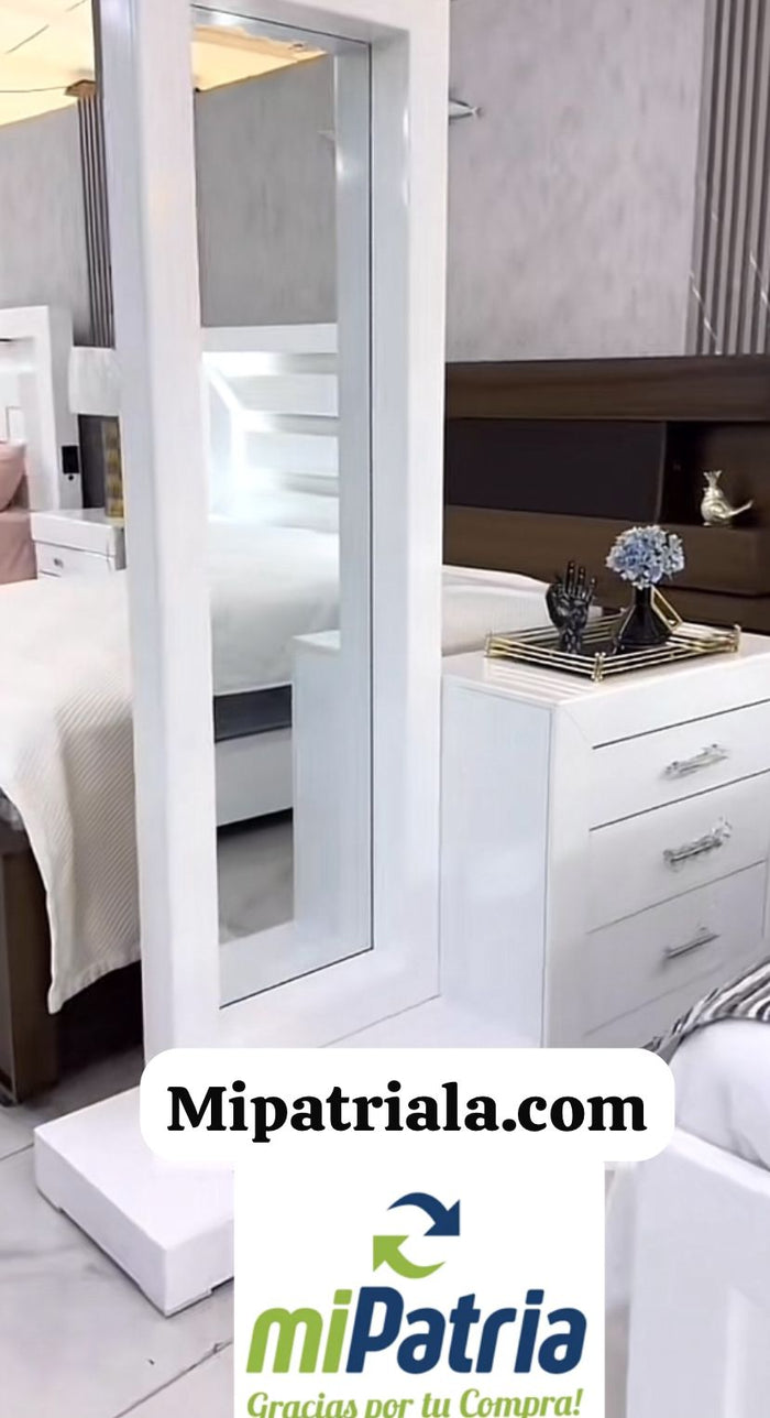 Espejo con Mesa con Gabetas