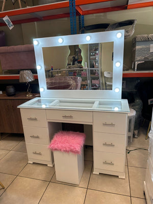 Vanity XL