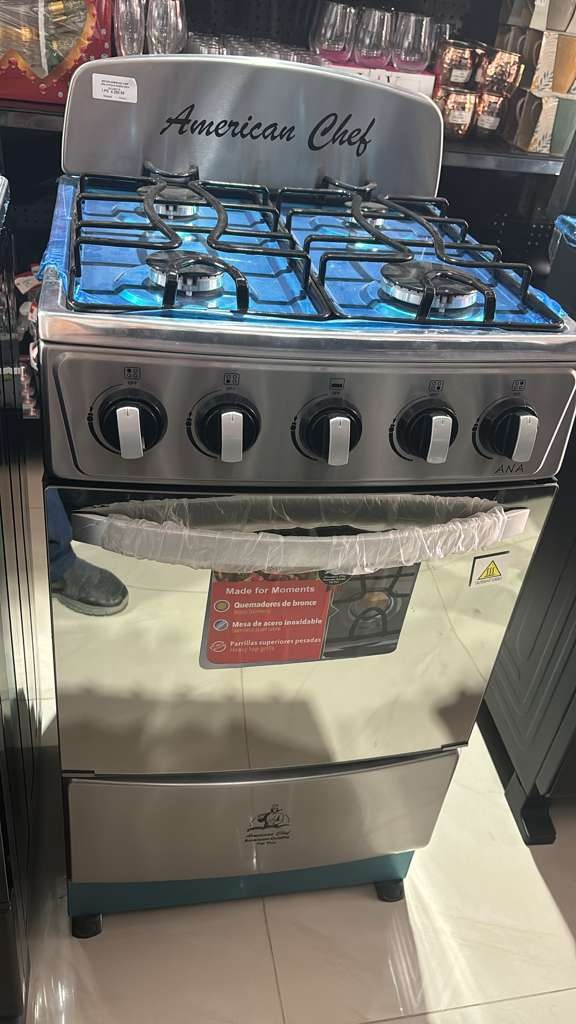 Estufa American Chef de 4 quemadores