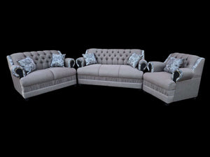 Sala de tres piezas color gris claro