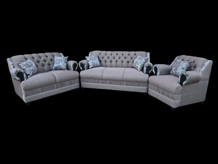 Sala de tres piezas color gris claro