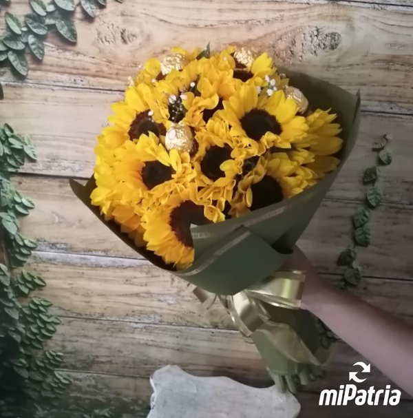 Bouquet BOU-PLUS24GIR